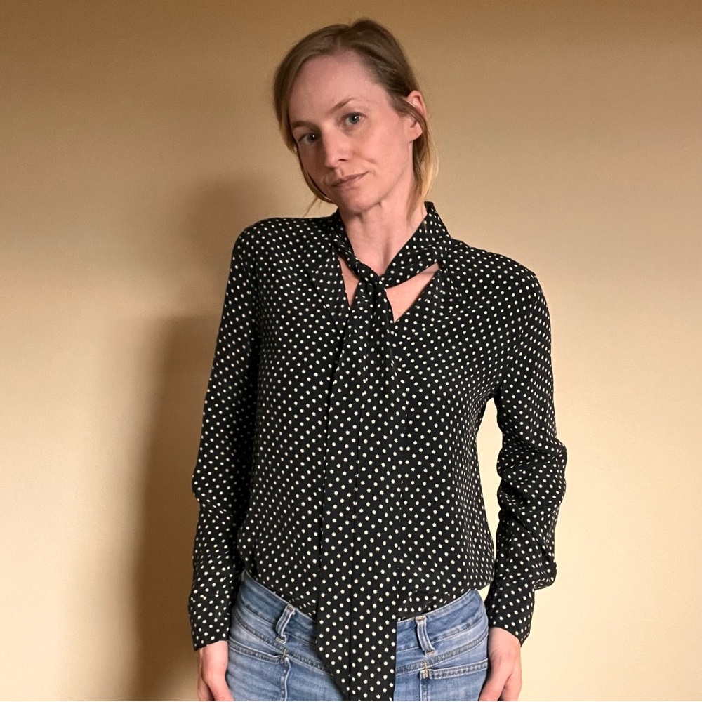 Equipment by Kate Moss Black & White Star Burst Tie Front Long Sleeve Blouse